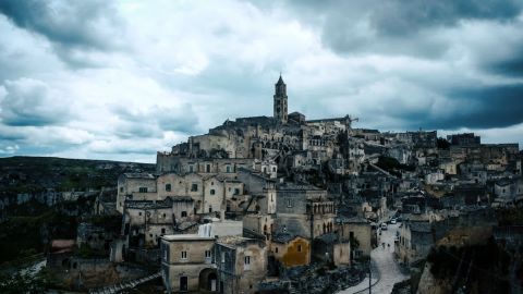 INS Street Cool Clarity Blue High Saturation