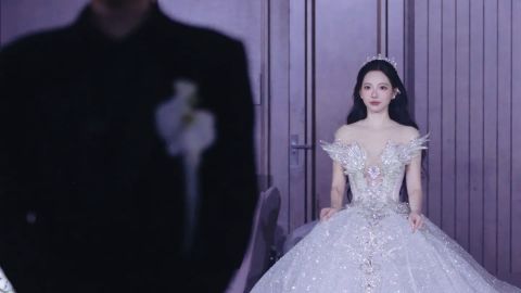 Warm Pink Skin Tones in Natural Daylight Portrait