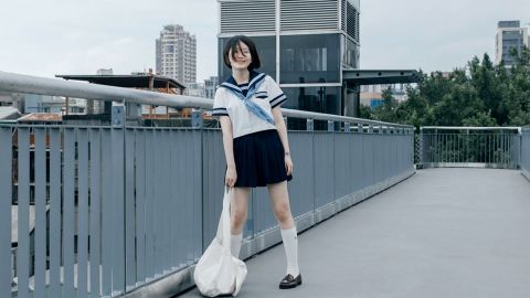 Urban Cool Blue Street Snap