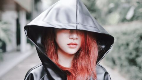 Dreamy Halo: Fresh & Ethereal