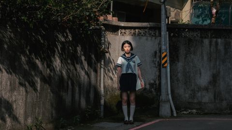 Cool-Toned Soft Mist Portrait