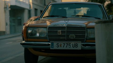 Psychedelic Fashion Blue-Purple